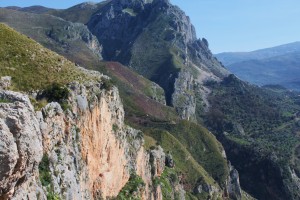 Passaggio alle Rocche del Crasto